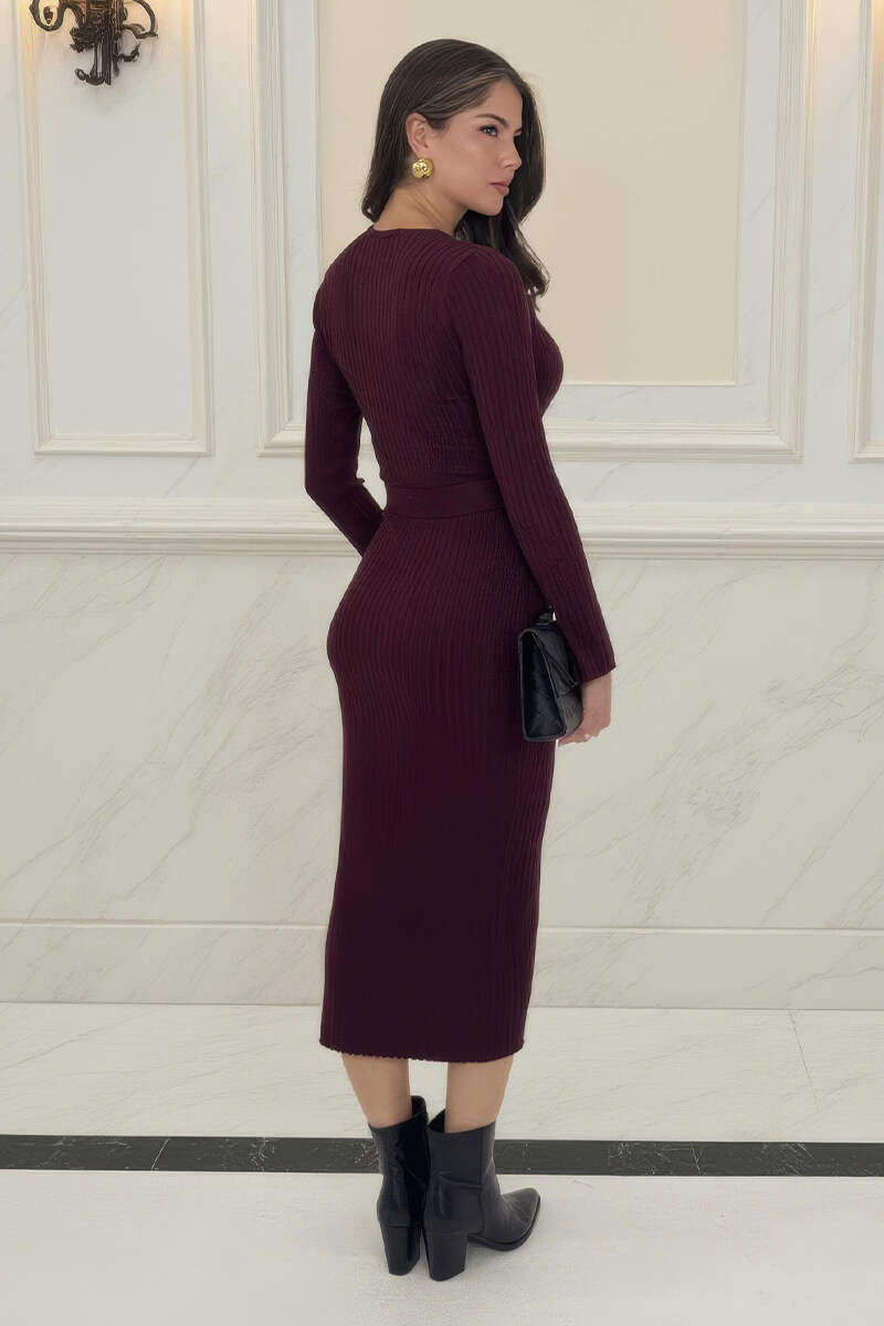 Burgundy Rib Knit Gold Buckle Detail Midi Dress